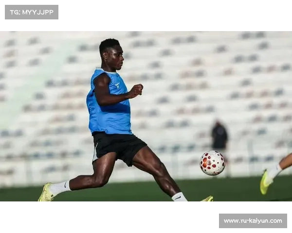 阿奇姆彭速度优势依旧 英博加纳边锋反击利器